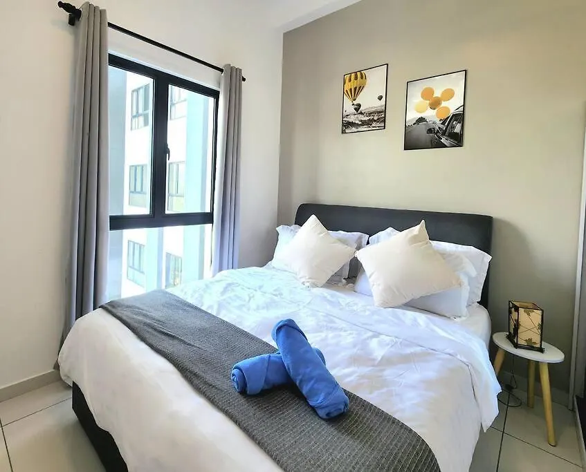 Ipoh City Horizon17 Homestay - 2 Rooms & 1 Bathroom - 8 Mins To Concubine Lane & Old Town Ipoh, 3 Mins Walking To Food Places & Convenient Store By Happy Homestay
